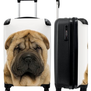 Koffer - handbagage - kinderkoffer - hond - rimpels - shar pei - puppy