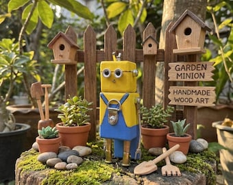 Figurine de robot en bois sculptée à la main, ornement de petit homme jaune de style punk pour décoration d'intérieur d'étagère de bureau
