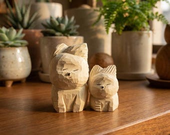 Figurine à sculpter sur bois de chien débraillé, décoration de bureau balayée par le vent faite main, joli ornement cadeau, sculpture artisanale pour étagère de bureau à domicile