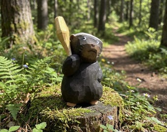 Figurine d'ours noir en bois fait main, ornement de baseball blaireau au miel, décoration de bureau mignonne pour étagère de bureau à domicile