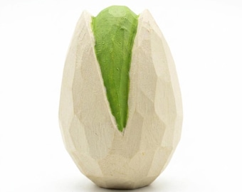 Figurine de pistache en bois sculptée à la main, décoration de bureau mignonne noix heureuse, ornement d'étagère de bureau, cadeau significatif pour un ami