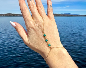 Emerald 3 stenen gouden handketting