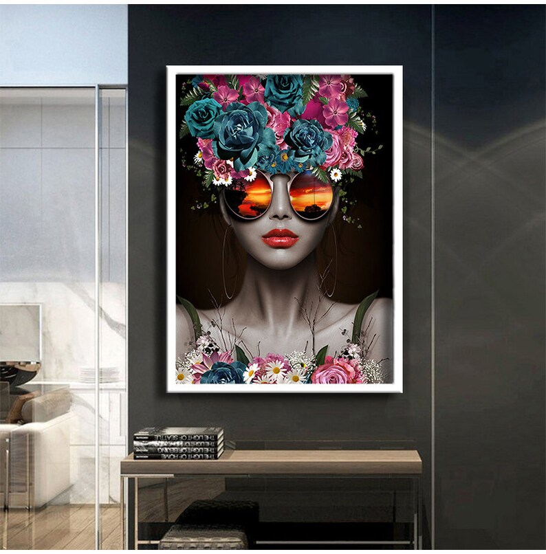 Modernes Design Wanddekor einer Frau mit Blumenkopf Brille, Leinwand