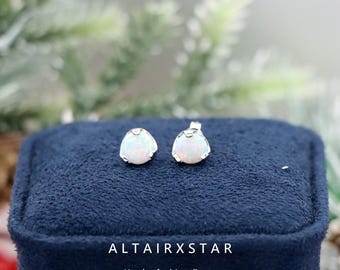 S925 Sterling Silver Stud Earrings with Three - Claw Opal, Stylish Ear Jewelry