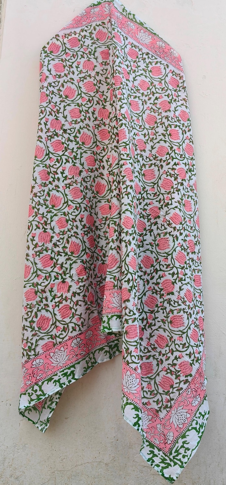 Sarong, Cotton Sarong, Block Print Sarong, Handmade Sarong, Floral, Dupatta, For Women Sarong, Pereo , Skirt, Sarong Bali,Pants,Sonnen,Dress,Scarf,Wrap,Shoawl,Holiday,Yoga,Lungi,Wrap,Bandana,Cover Up, Clip, Swimwear, Beautiful Hawaiian Large, Beachwear, Boho Cotton Sarong Block Print Sarong Handmade Scarves Decorative Scarves Beach Sarong Block Print Scarf Floral Print Sarong beautiful sarong cotton scarf Beach pareo women dupatta Scarves Cotton Beachwear