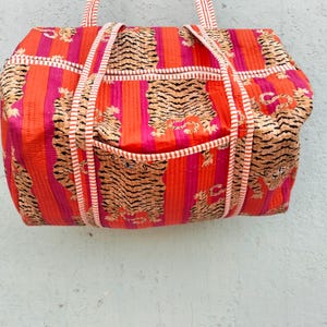 Jaipuri Tiger Print Gesteppte Reisetasche Baumwolltasche Weekender Einkaufstasche Große Größe Reisemarkt Tragen Sie Reiseübernachttaschen