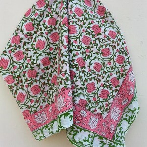 Sarong, Cotton Sarong, Block Print Sarong, Handmade Sarong, Floral, Dupatta, For Women Sarong, Pereo , Skirt, Sarong Bali,Pants,Sonnen,Dress,Scarf,Wrap,Shoawl,Holiday,Yoga,Lungi,Wrap,Bandana,Cover Up, Clip, Swimwear, Beautiful Hawaiian Large, Beachwear, Boho Cotton Sarong Block Print Sarong Handmade Scarves Decorative Scarves Beach Sarong Block Print Scarf Floral Print Sarong beautiful sarong cotton scarf Beach pareo women dupatta Scarves Cotton Beachwear
