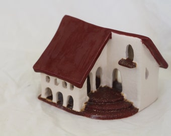Ceramic house candle holder tealight