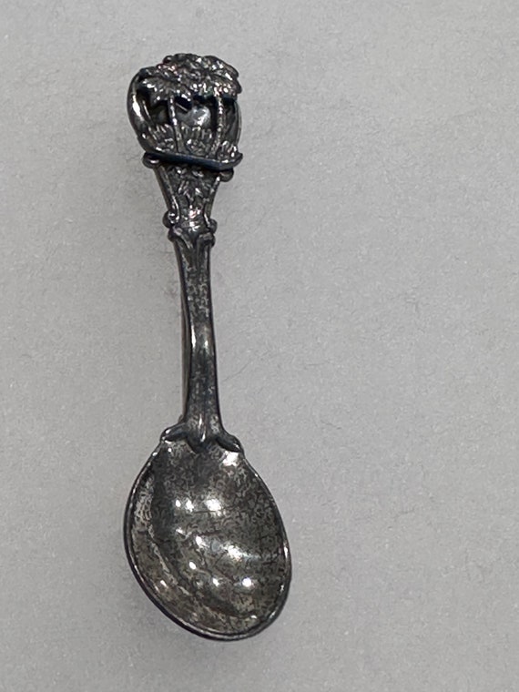 Vintage Stamped Sterling silver spoon brooch pin w