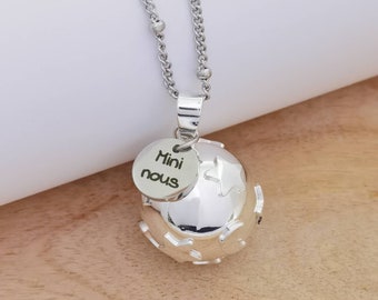 Pregnancy bola in the shape of a star moon with customizable medal, Bola personalized engraving mini us, engraving initials name first name