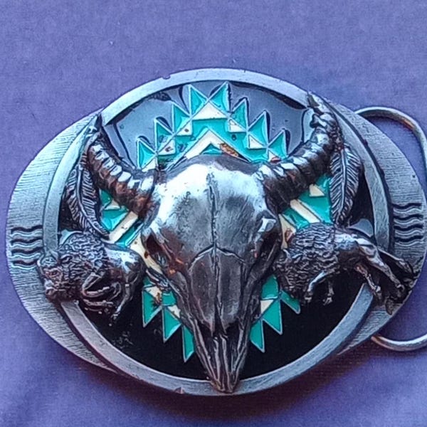 New! Buffalo Head Buckle main image 1