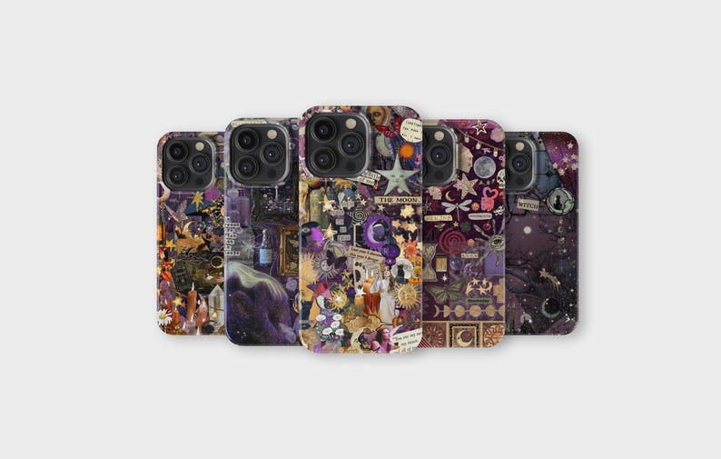 K&ouml;nnte beinhalten: Eine Sammlung von Handyh&uuml;llen mit Collage-Design. Die H&uuml;llen zeigen Sterne, Monde, Schmetterlinge und mystische Elemente. Die Farbpalette umfasst Lila, Gold und Schwarz. Die H&uuml;llen sind f&uuml;r ein Smartphone konzipiert.