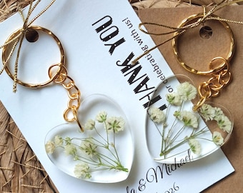 Wedding Favors: Heart Keychain with Dried Flowers & Paper Tag