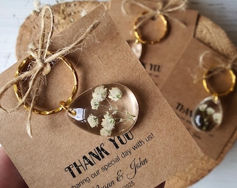 Wildflower wedding favors. Bridal shower floral favors. Bachelorette keychains favors.