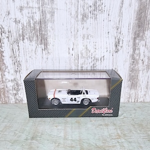 Detail Cars Platinum Art 356 Triumph TR 6 1969 Racing Corgi Roadster White 1:43 Scale
