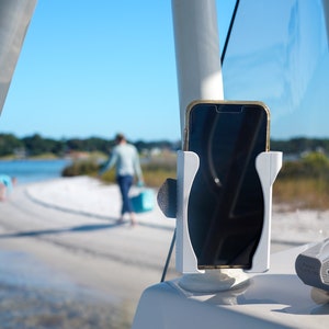 Telefonhalter-Fischerboot, verstellbar -funktioniert hervorragend auf jedem Posten, z.B. auf Mittelkonsolenbooten.