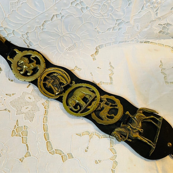 Vintage English 5 Horse Brass Medallions on Leather Strap Horse Badges, Equestrian Charms
