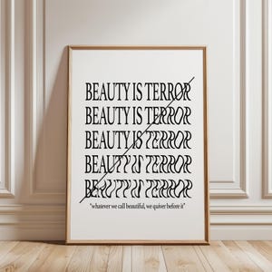 Die geheime Geschichte Wanddruck, Digital Download Druck, Trendige Retro Wandkunst, Dekor, Herunterladbarer Druck, Schönheit ist Schrecken, Dark Academia