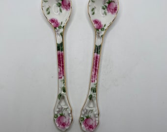 Set of 2 Floral Spoons ( 5 x 1”