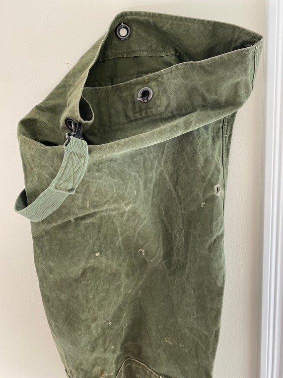 Vintage US Army Canvas Green Duffel Bag Shoulder S
