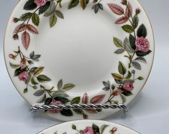 2 Wedgewood Hathaway rose bread and butter/dessert plates 6 1/8 inches