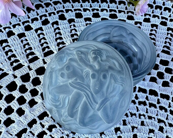 Exquisite Blue Frosted Glass Box from Hoffmann & Schlevogt, Ingrid Collection