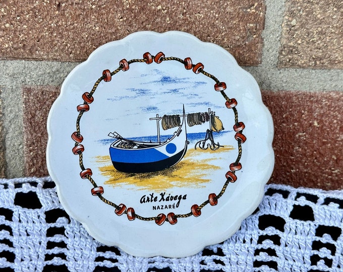 Vintage Portuguese Ceramic Plate: Arte Xávega Nazaré Pottery (10 cm)
