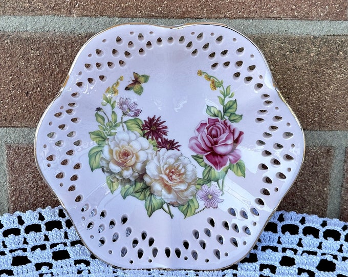 Antique pink porcelain small plate made in the Czech Republic by Smart Cook