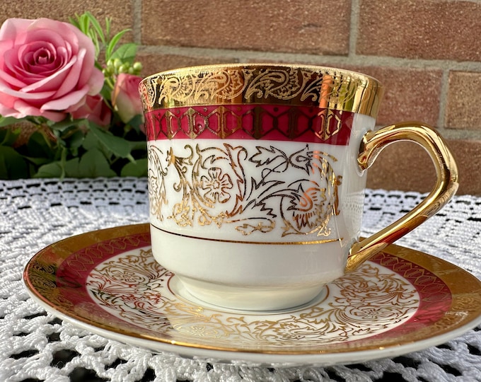 Gold-Trimmed Porcelain Coffee Cup Set: White, Burgundy, and Gold (6 Piece)