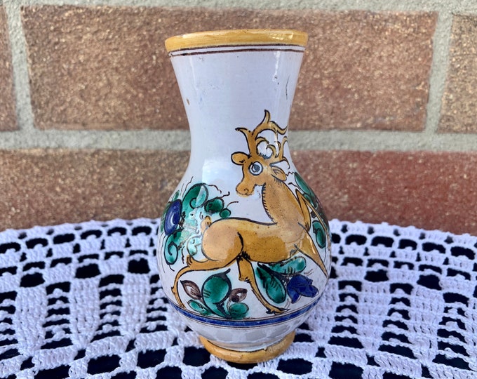 Enchanting Old Decanter with Delicate Small Deer Artwork - Rustic Barware Collectible