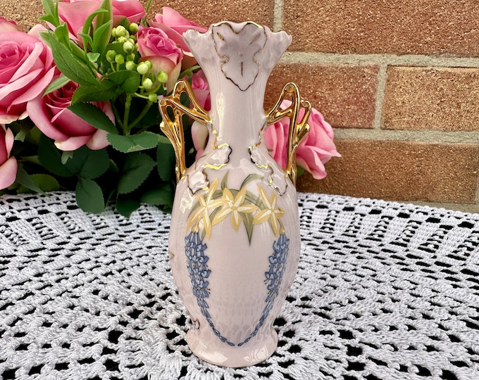 Elegant Small Pink Vase with 24kt Gold Floral Design - Home Accent Piece