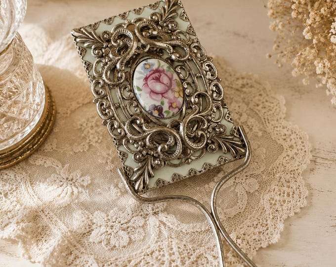Glamorous Rose Image Mirror: Metal Ornaments for a Touch of Elegance
