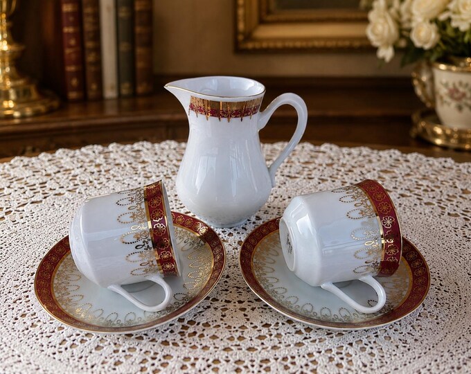 Retro-Inspired Treats for Coffee Lovers