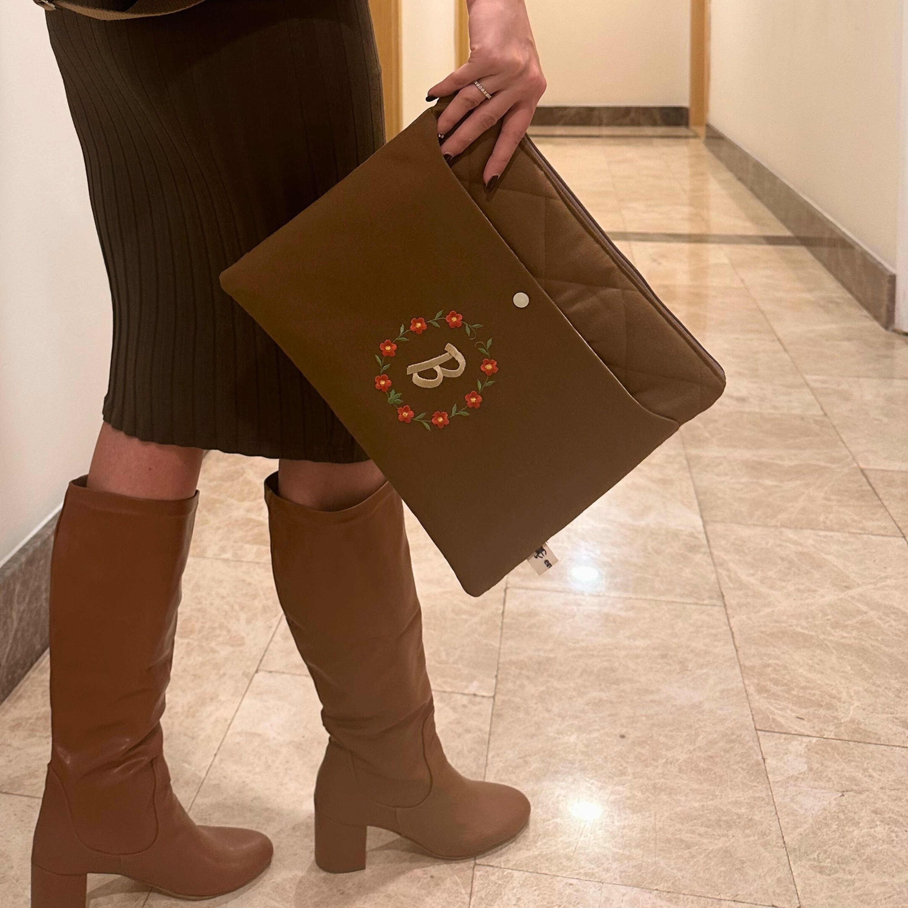 Embroidered Laptop Bag, Personalized Laptop Bag, 13 Inch MacBook Case