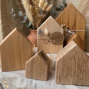 Wooden houses, wooden houses made of oak, solid wooden house, handmade, vase decoration, wooden decoration, dried flowers, various sizes XS-XXL, natural or oiled