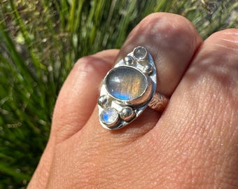Wildflower Ring - Handmade - Silver - Labradorite - Moonstone