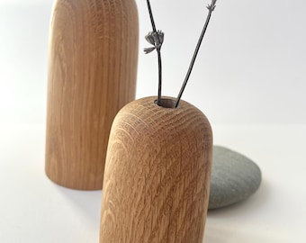 Vases bourgeons de chêne blanc tournés à la main avec insert en verre – Ensemble de deux