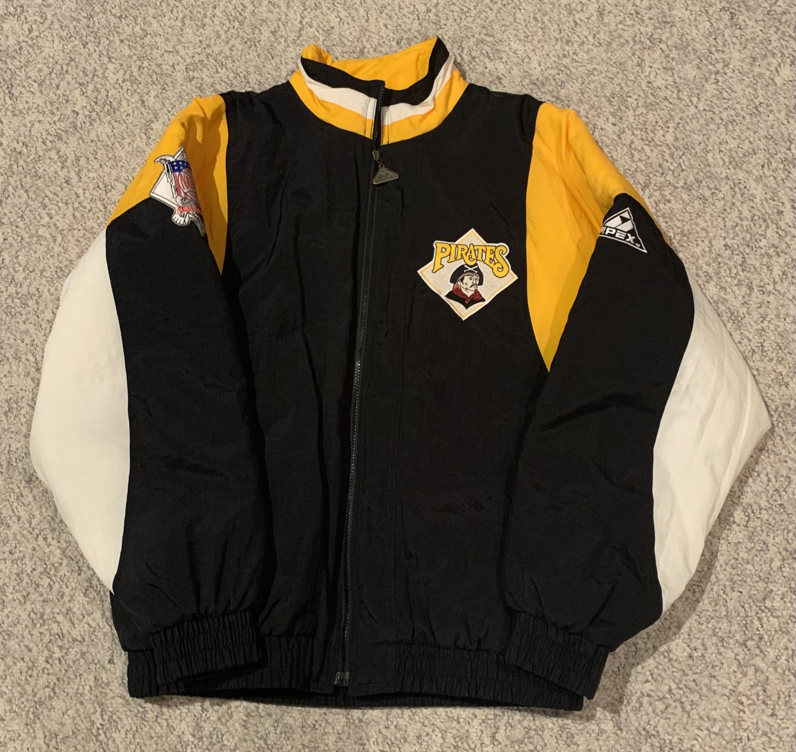 Pittsburgh Pirates Vintage 90's Never Worn Apex One Puffer