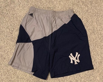 New York Yankees Vintage 90er Jahre, nie getragene Sportshorts, Größe Herren Large