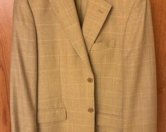 Designer vintage light wool  sports jacket, gently worn, size 40 Regular