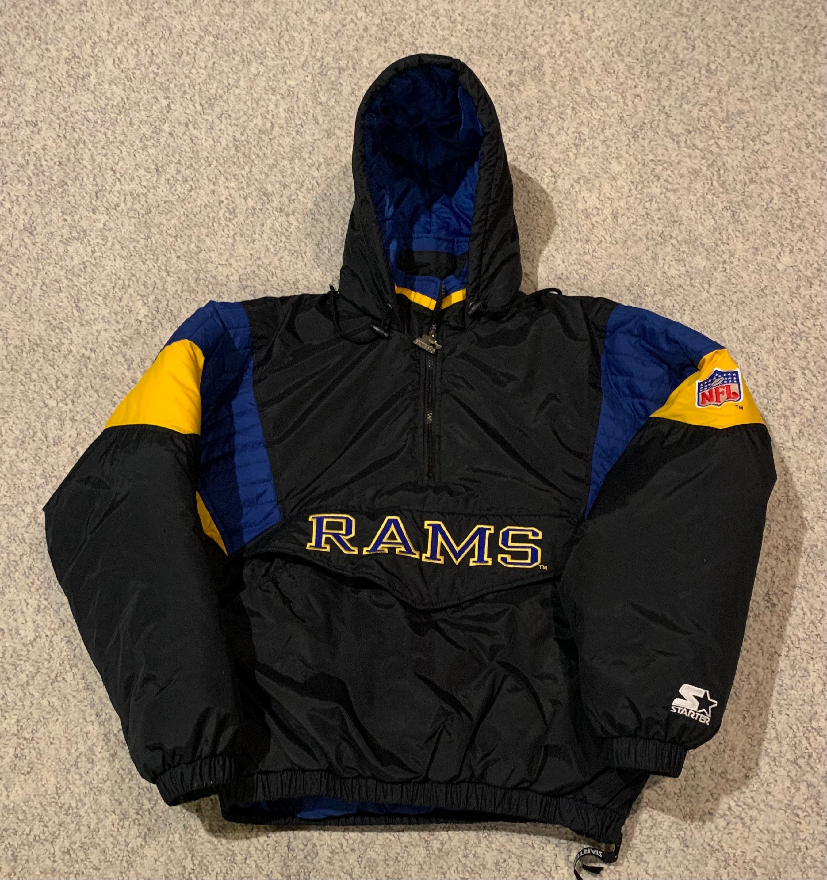 Stylish NFL St Louis Rams Mens Reversible Stadium Jacket XL Blue/Gold  Colorblock Long Sleeve