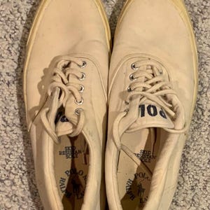 Weiße Designer Canvas Herren-Sneaker, sanft getragen, Größe 39