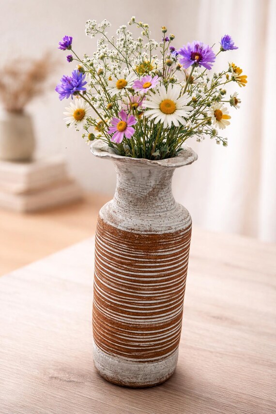 Large ceramic vase, brown natural clay - white matte glaze, 27cm high, handmade unique piece | Gift idea, ideal for roses