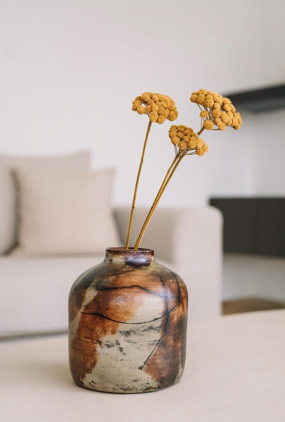 Pit fire vase – bulbous fire unique piece hand-pottered / V-GB-002
