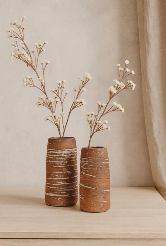 Rustic ceramic vase set – stoneware in natural clay with white grooved structure | Boho & Wabi Sabi unique pieces