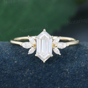 Länglicher Hexagon cut Moissanite Verlobungsring Vintage Einzigartige Gelbgold Marquise Diamant Cluster Moissanite Verlobungsring Brautring