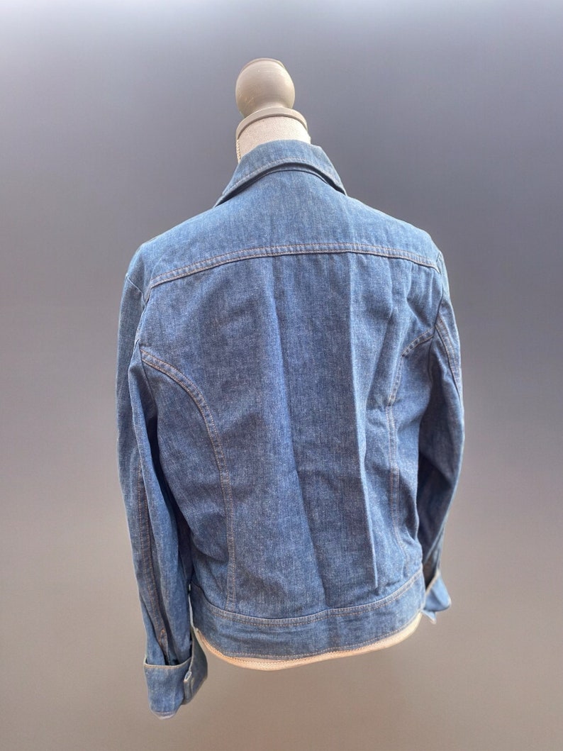 Vintage Lee Riders denim jacket from the 1970'S and 1980s, made in the USA, size L, for women. cotton blue type Vintage Second Hand