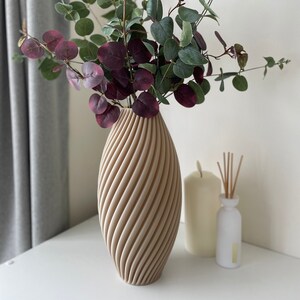 Decorative Home Decor Vase, 3D Printed Stylish Vase, Modern Dried Flower Vase, Unique Home Decoration