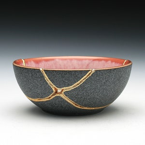 Kintsugi Bowl, Kintsugi Broken Pottery, Unique Kintsugi Gift, Ceramic Repair, Kintsugi Stoneware, Kintsugi Handmade Gift, Gold Repair