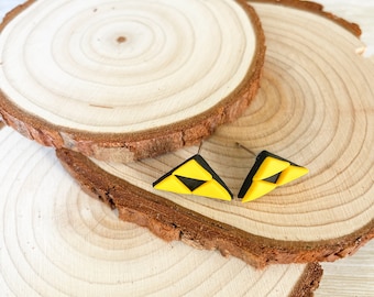 Zelda triforce earrings